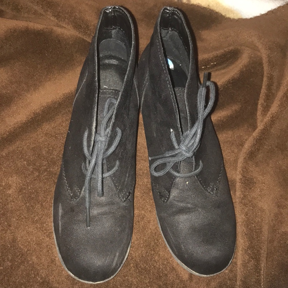 Black Wedges 7 1/2